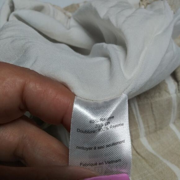 Lush Striped Taupe Cream Linen Casual Shorts Beach Vacation Size Small - Picture 5 of 6